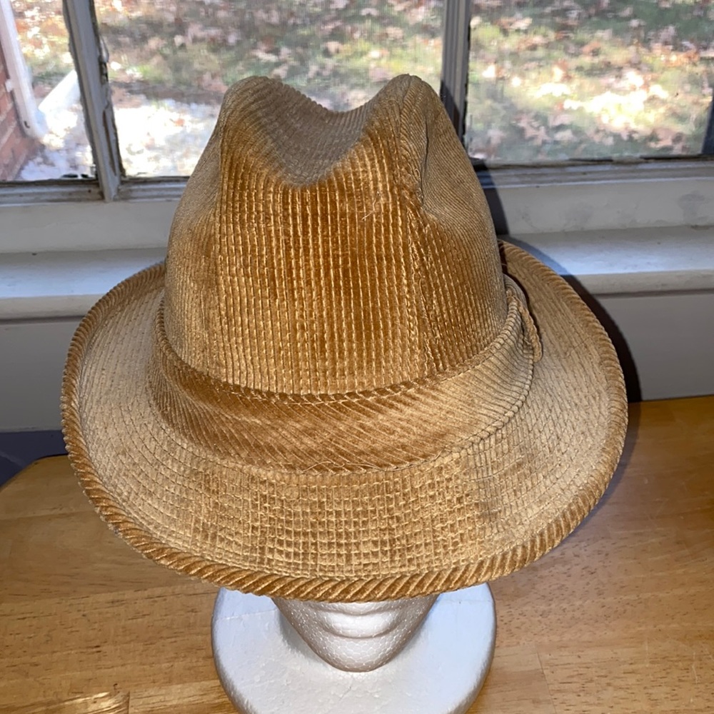 Tan Harvard Fedora Homburg style hat in good condition for collection